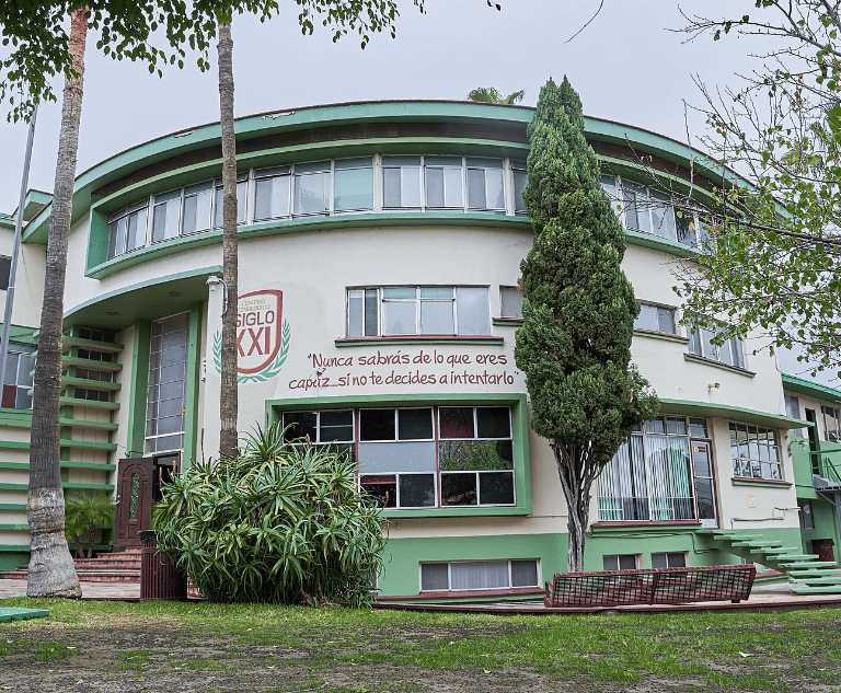 Instituto Tecnológico Y De Ciencias Siglo Xxi escuelasigloxxi.net